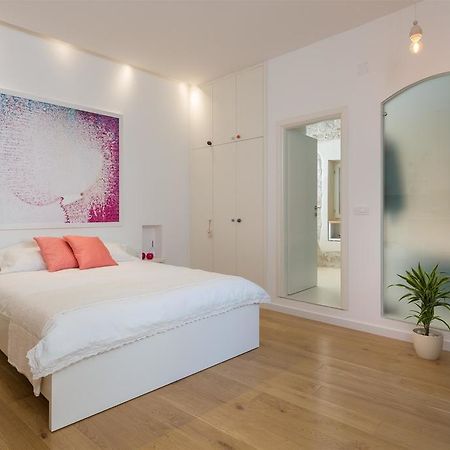 That Place Studio Apartment Трогир Екстериор снимка